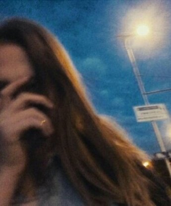 Живу в самом сердце Москвы, где оживает ночная жизнь, и я знаю все его секреты. Моя красивая внешность и умные глаза не оставят тебя равнодушным. Мои услуги - это не только страстный секс, но и интеллектуальное общение. Я могу погрузить тебя в мир настоящего удовольствия и релаксации. Что скрывается в моих объятиях? Отзывы говорят сами за себя! 😉 Фото, которые я загрузила, искренние и не обработанные, чтобы ты смог насладиться каждой моей кривой. Я гарантирую конфиденциальность и уютное место в Москве для нашей встречи. Жду твоего звонка! 😘 Катенька